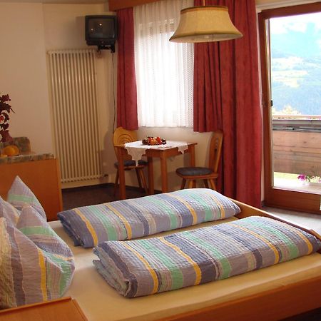 Gasthof Hotel Woehrmaurer Feldthurns Bagian luar foto