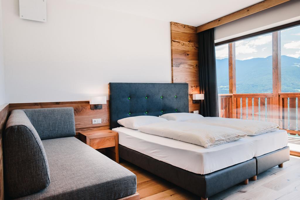 Gasthof Hotel Woehrmaurer Feldthurns Ruang foto