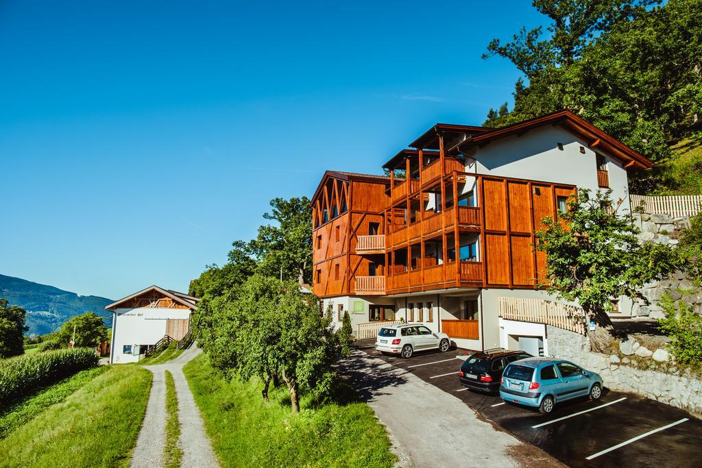 Gasthof Hotel Woehrmaurer Feldthurns Bagian luar foto