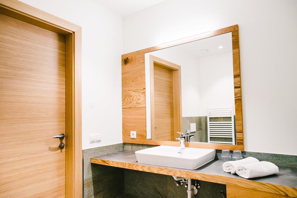 Gasthof Hotel Woehrmaurer Feldthurns Bagian luar foto