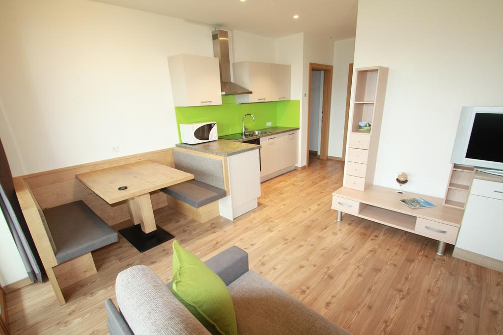 Gasthof Hotel Woehrmaurer Feldthurns Bagian luar foto
